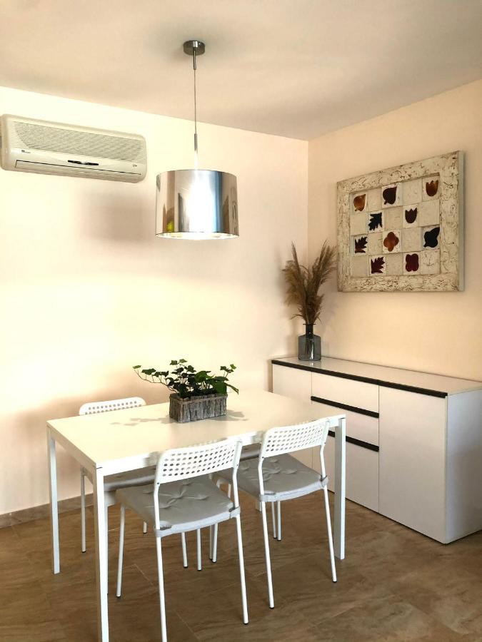 Apartament Riba Riu Apartment Deltebre Exterior photo
